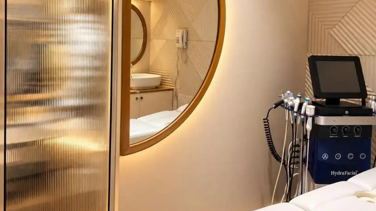 Skinology Bridal skin clinic in Multan